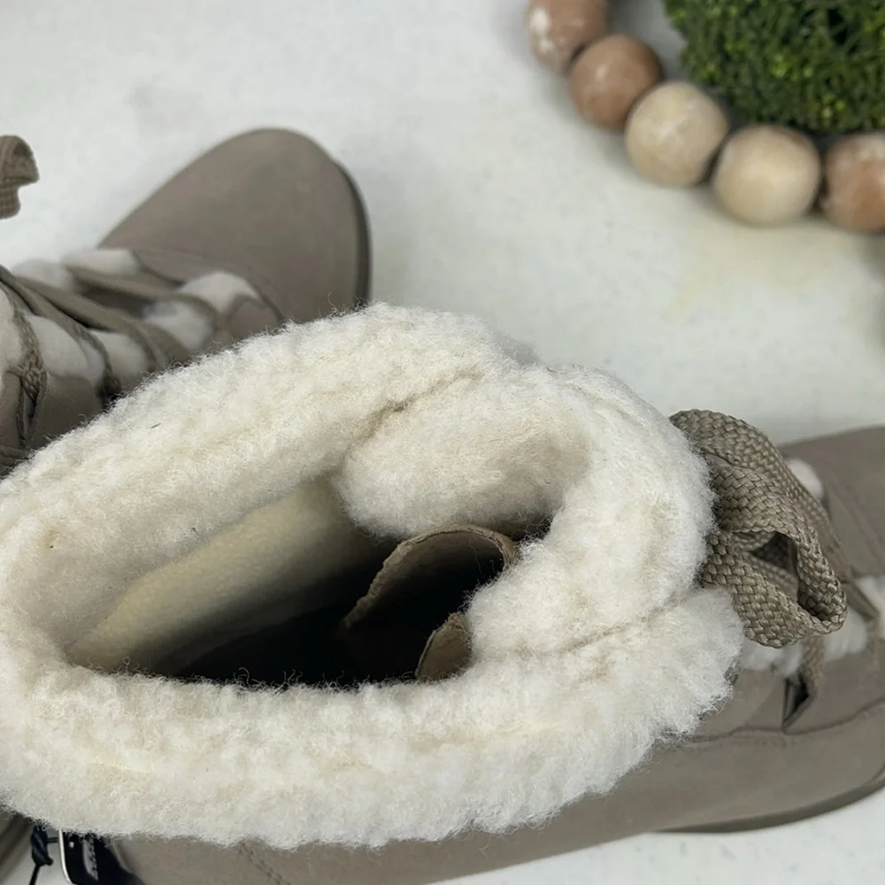 SOREL Women's Evie II Cozy Bootie Sz 11 Color Omega Taupe